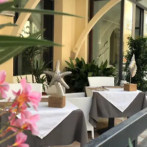 La Conchiglia 3*, Bellaria-Igea Marina Itálie
