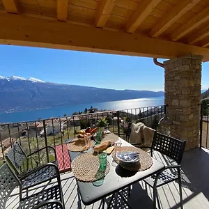 Apartment La Terrazza Sul Lago,