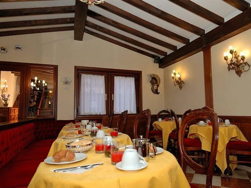 Hotel Falier Benátky 2*,  Itálie